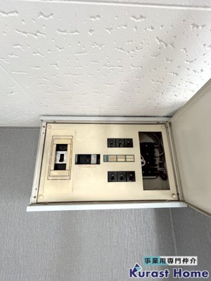 【その他】 | ヤマサキビル1階～3階セット貸 | 3階部分