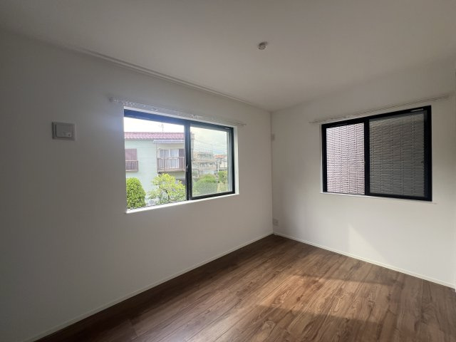 横浜市港北区鳥山町新築戸建の洋室|個人の部屋や寝室として使える洋室です