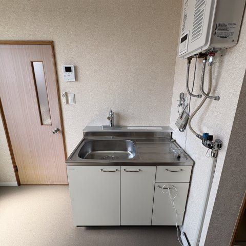 コンフォーティア桜木のキッチン