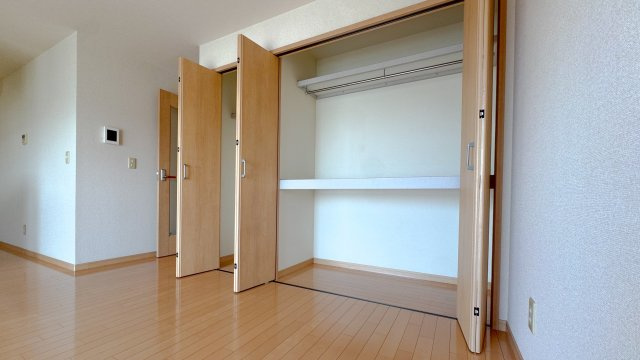 グリーンヒルズＷＥＳＴ　ＩＩの収納