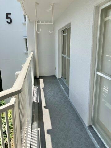 エステート上水本町６号棟のバルコニー