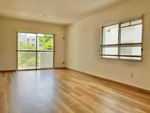 エステート上水本町６号棟の洋室