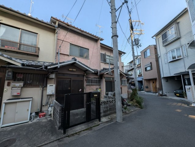 花園猪ノ毛町の前面道路含む現地写真