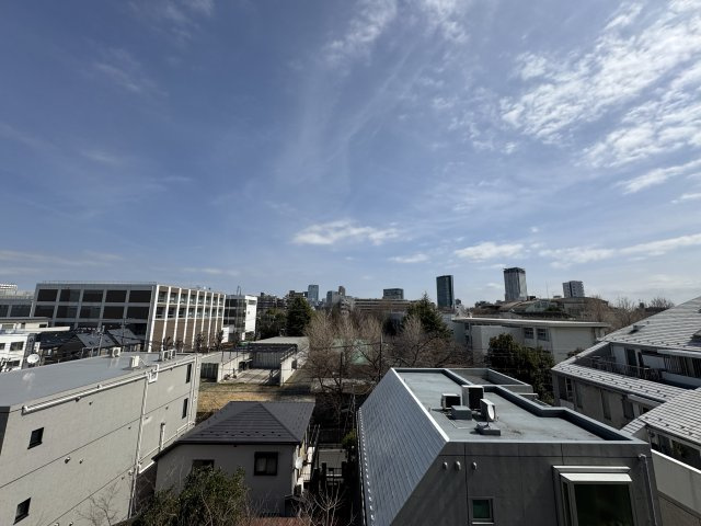 グレンパーク駒場E棟の展望