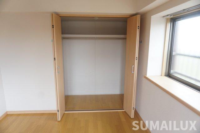 菊池郡菊陽町大字津久礼の賃貸マンションの収納