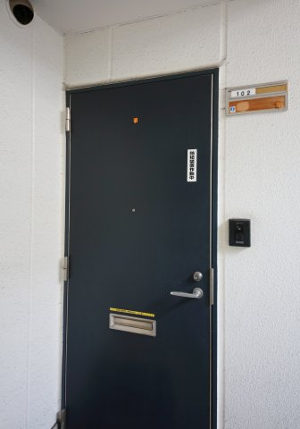 メゾン叶21の玄関