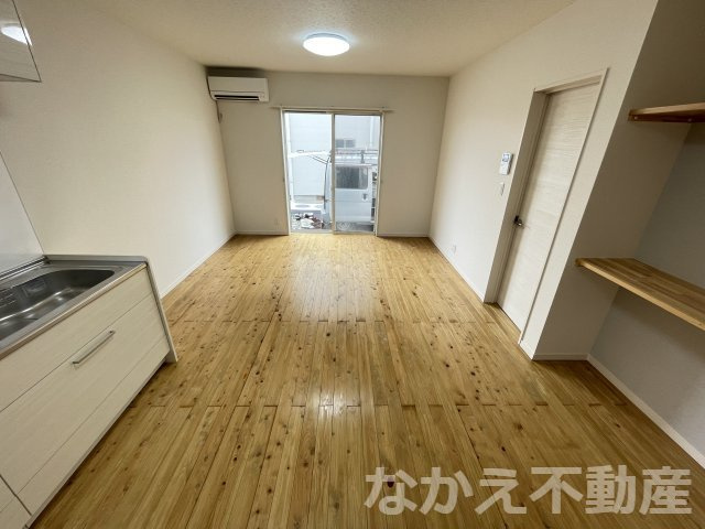 【居間・リビング】 | こちらのリビングで趣味の時間をお楽しみください