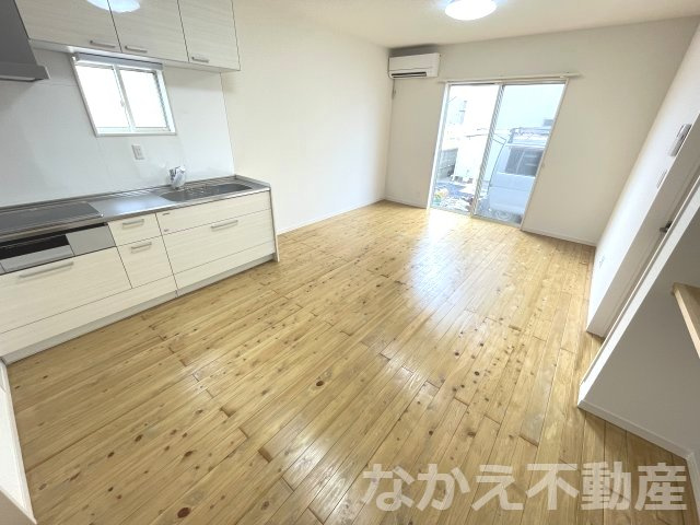 【居間・リビング】 | こちらのリビングで趣味の時間をお楽しみください