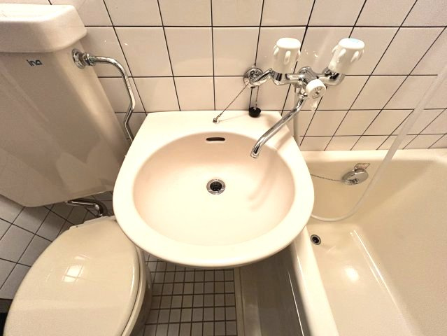 サンヴィラ六甲道パート2の洗面所|コンパクトで使いやすい洗面です