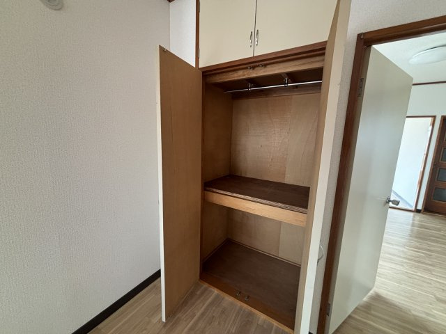 ロックビレッジの収納|こまごまとしたものを収納できそうですね