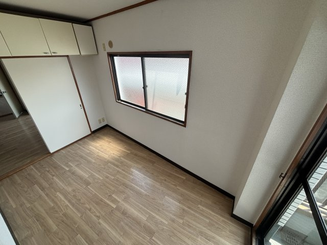 ロックビレッジの洋室|きれいな洋室です