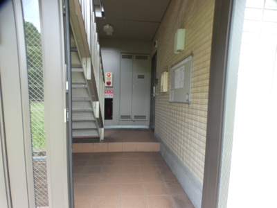 【エントランス】 | アンベリール | ゆとりのあるエントランスです