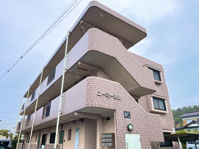 ユーミー吉田のエントランス|清潔感のあるエントランスです(^^)/