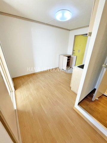 GOLD　FIELDⅡの居間・リビング|同物件別部屋参考となり現況優先致します。