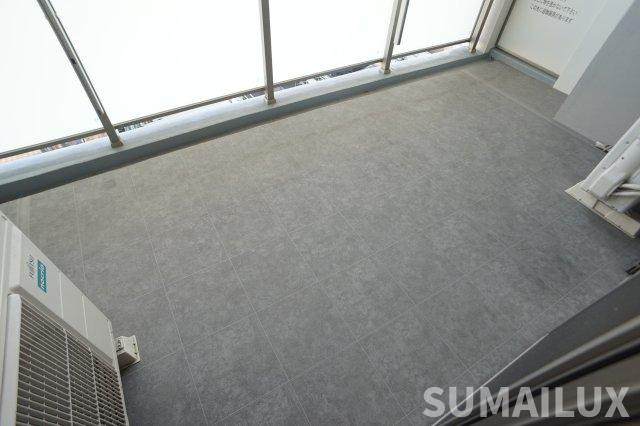 グランドオーク九品寺のバルコニー