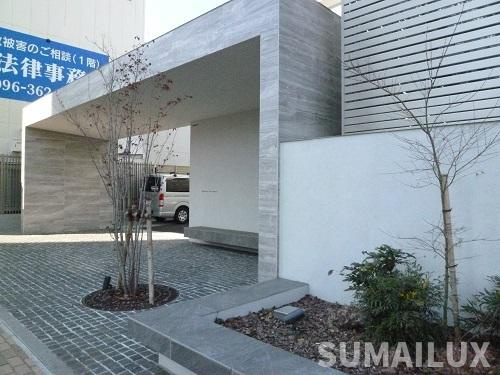 グランドオーク九品寺のエントランス