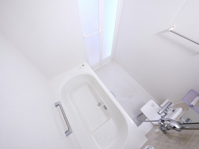 コーラル杉本の浴室|日々の暮らしに欠かせないお風呂です