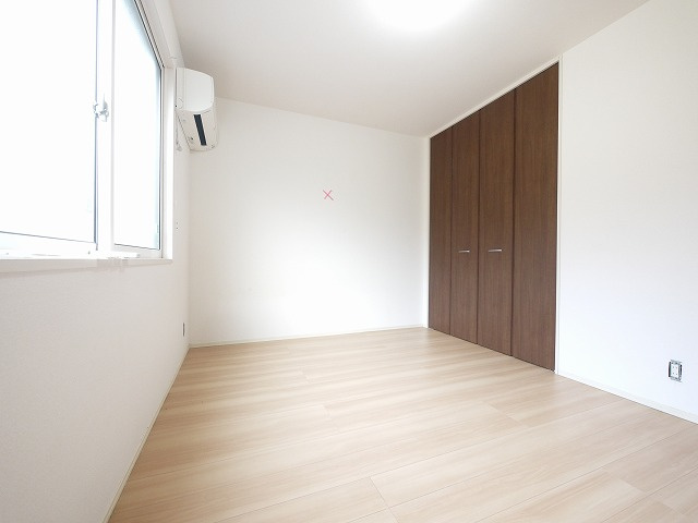 コーラル杉本の寝室|寝室です