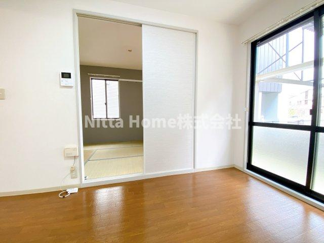 ファミールコーポ高屋2の子供部屋|日当りもGOOD(^^♪