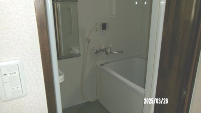 【シャワールーム】