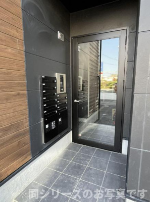 【エントランス】 | Ellina波多江駅北　★プライスホームならHPに全物件の初期費用掲載中です！★