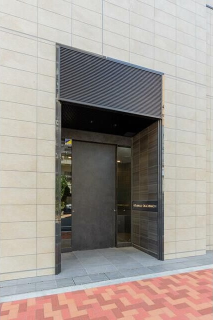 テラス御徒町のエントランス