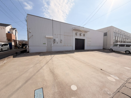 西伊場町倉庫の外観