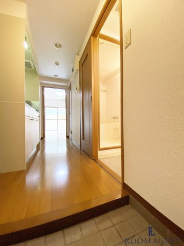 シティライフ覚王山北の玄関