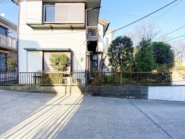 ブルーライン「中川」売地の画像