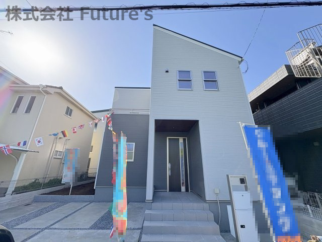 三郷市早稲田7丁目　新築戸建　全1棟の外観|お散歩にも気持ちのいい江戸川河川敷が目の前です