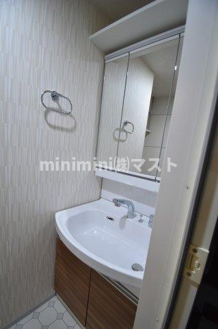 大阪市中央区森ノ宮中央１丁目の賃貸マンションの洗面所