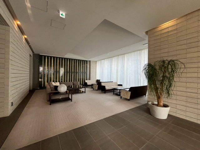 プラウドタワー住吉のロビー
