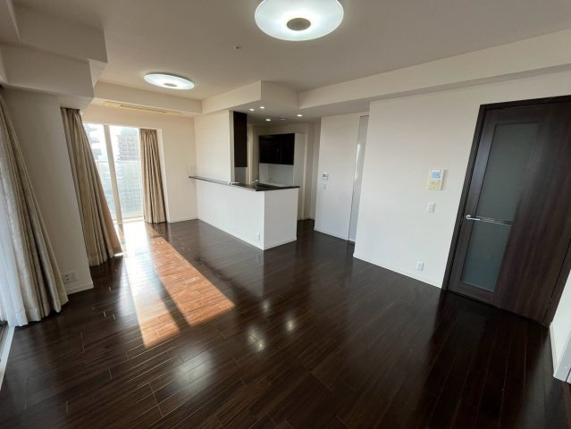 プラウドタワー住吉の居間・リビング