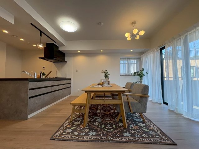 【居間・リビング】レーベンハイム東伏見Ⅰ 