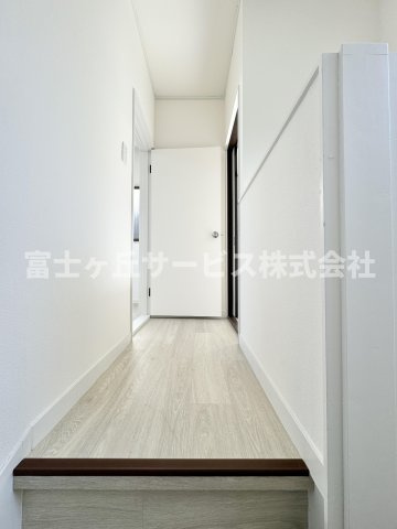 【その他】 | 静岡市葵区平和1丁目 中古戸建て | 2F廊下です