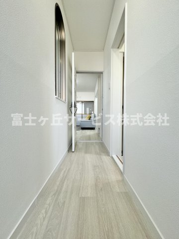 【その他】 | 静岡市葵区平和1丁目 中古戸建て | 1F廊下です