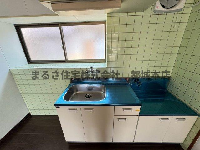 ナ・ルーチェ都原のキッチン