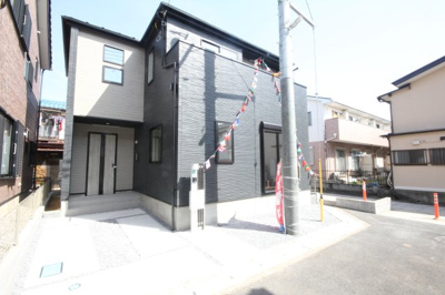 【外観】 | 戸ヶ崎2丁目 | 角地につき陽当り良好です