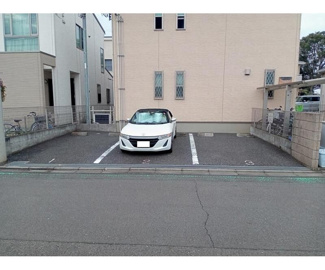 【駐車場】
