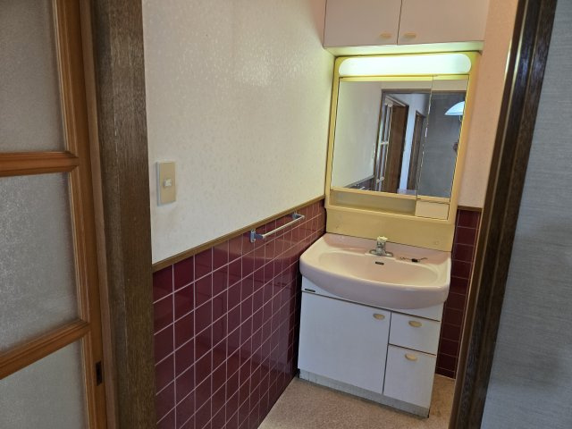 岐阜市菊水町の独立洗面台