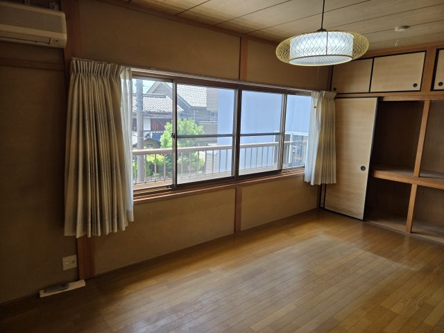 岐阜市菊水町の洋室