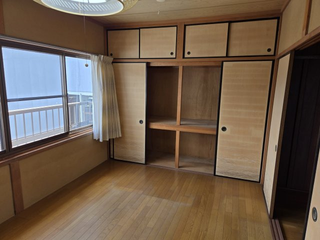 岐阜市菊水町の洋室