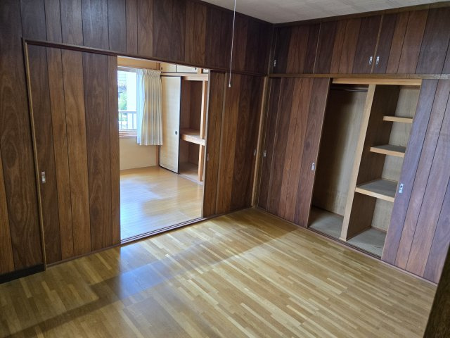 岐阜市菊水町の洋室