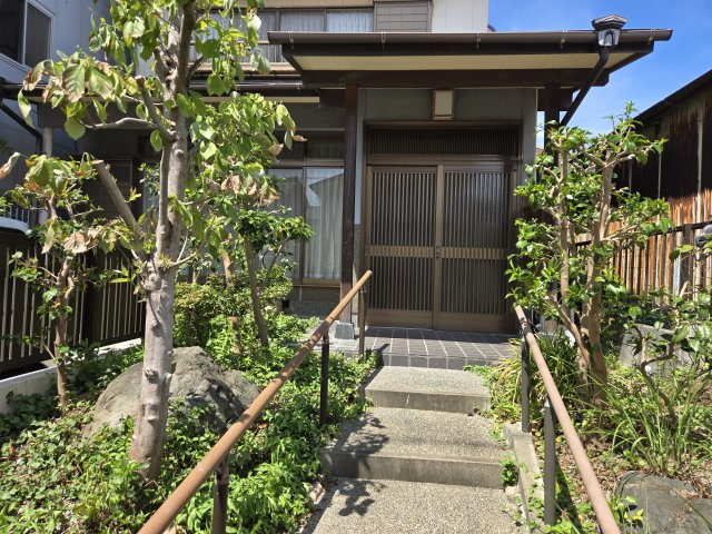 岐阜市菊水町の玄関