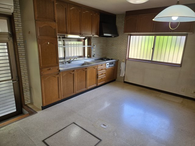 岐阜市菊水町の居間・リビング