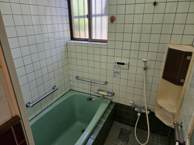 岐阜市菊水町の浴室