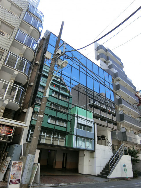 長谷川ビルの外観