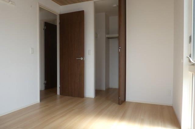 ミットアロウズの内装|洋室