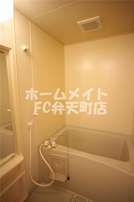 【浴室】 | ハイネス磯路 | 日々の暮らしに欠かせないお風呂です