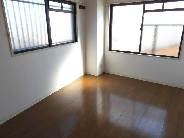 セオコート明石IIの寝室